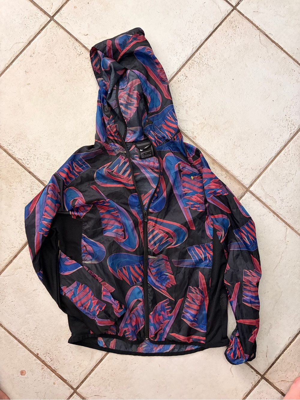Nike Girls' Hooded Rain Jacket in Black with Blue & Pink Graphic